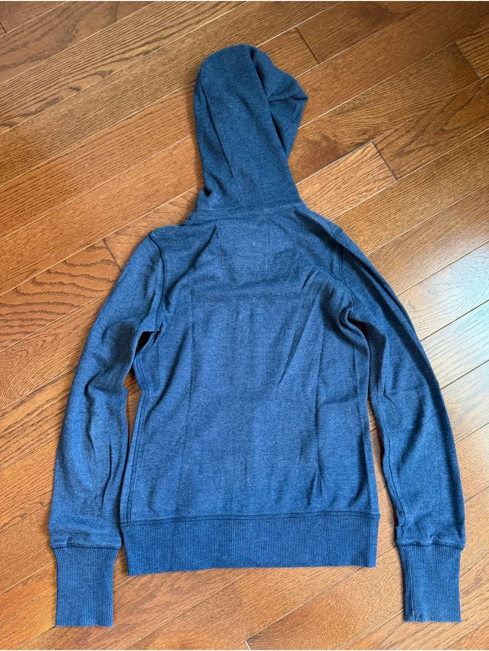 Women’s Abercrombie & Fitch Navy Blue Hooded Full Zip Sweatshirt. Size Medium